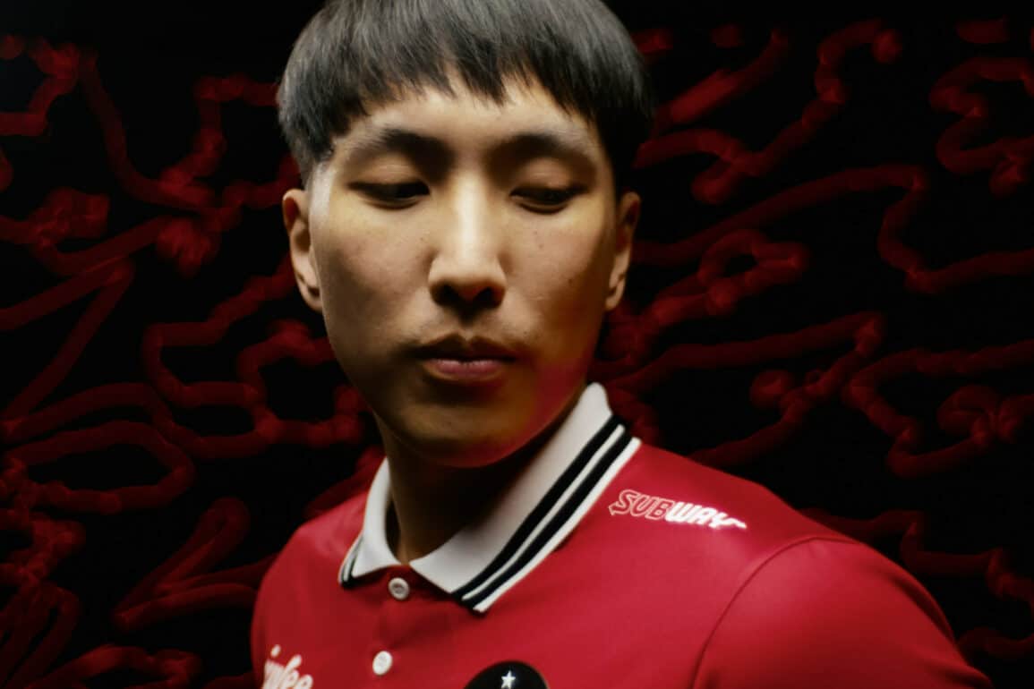 Peter “Doublelift” Peng shows off his new jersey, refreshed by Subway, for 100 Thieves’ upcoming appearance in the League of Legends Championship Series.