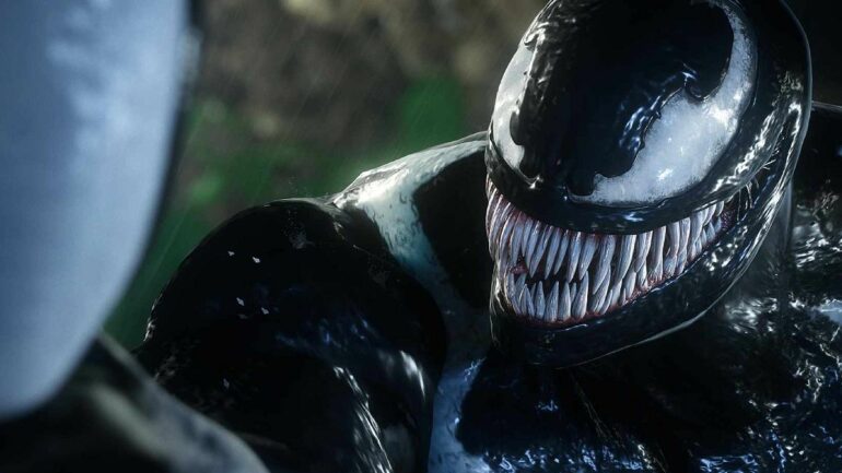 Venom holding up Peter in Marvel's Spider-Man 2