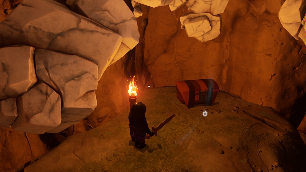 Cave Chest LEGO Fortnite