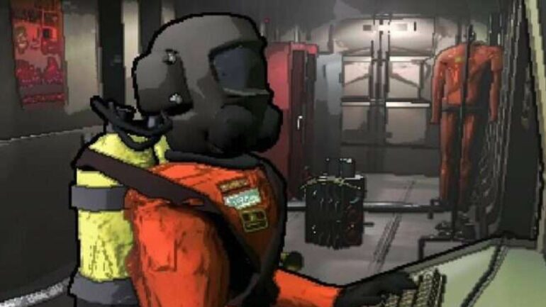 The player standing at the terminal in Lethal Company