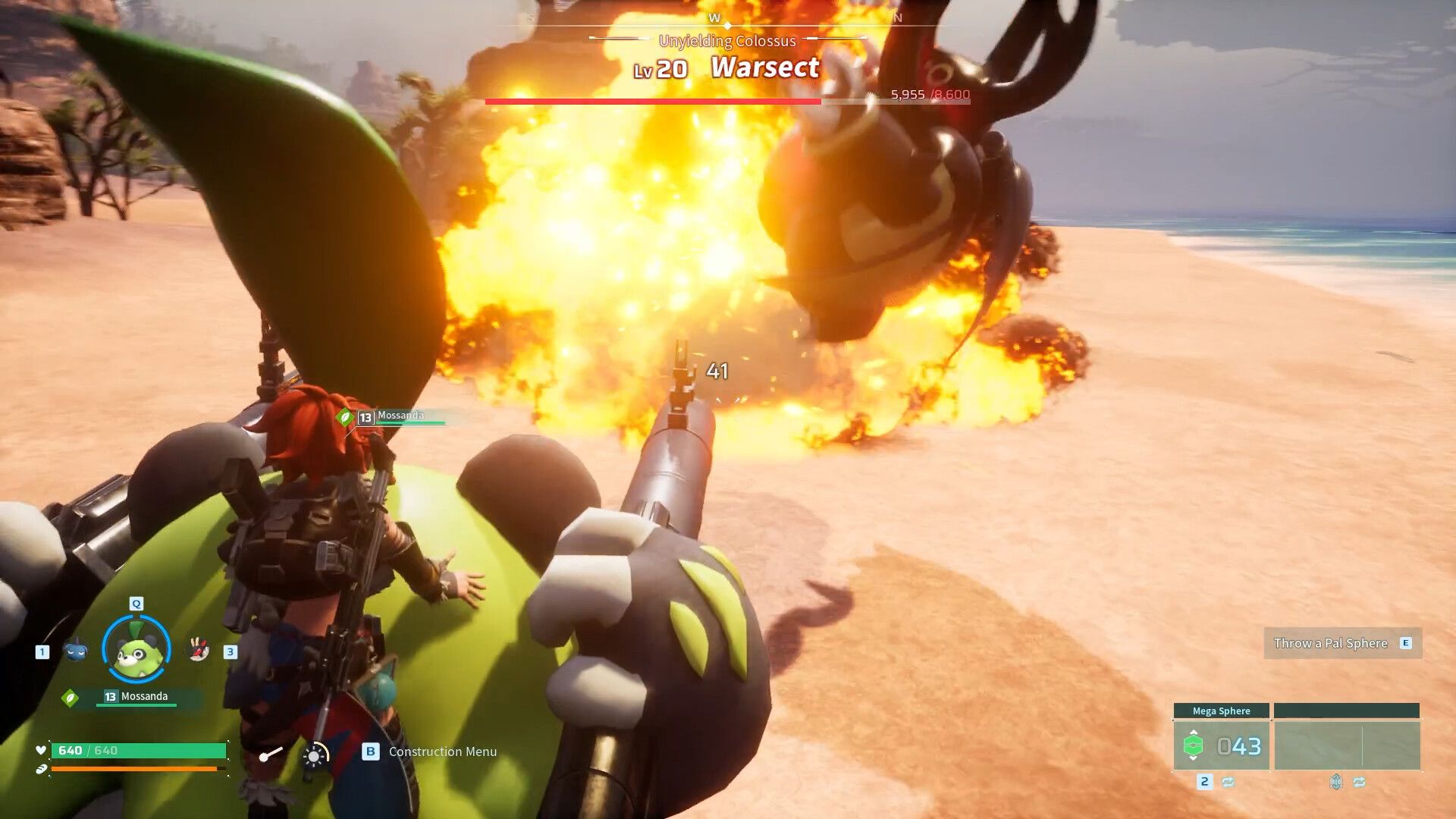 Player fighting another Pal in Palworld