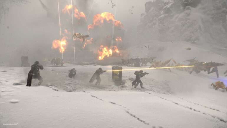 Helldivers 2 Screenshot of Fighting in Snow