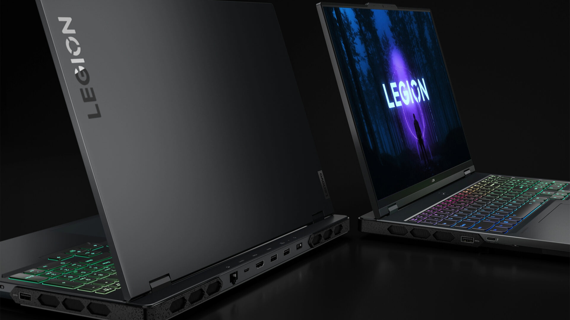 Lenovo Legion Pro 7i vs Lenovo Legion Pro 5i Closeup