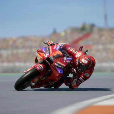 MotoGP 24 - racing bike low to the floor